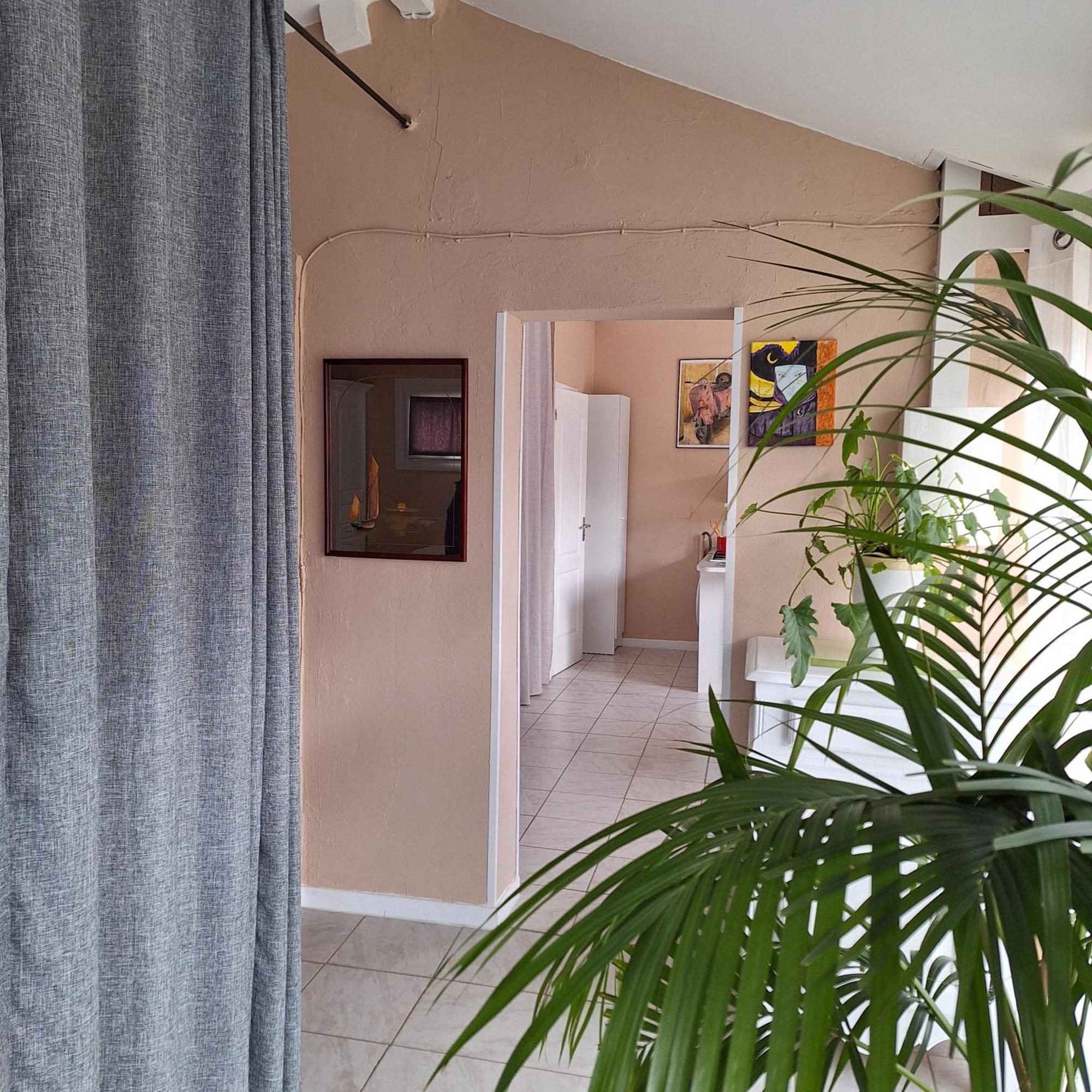 Casetta Provenzale Garéoult Extérieur photo