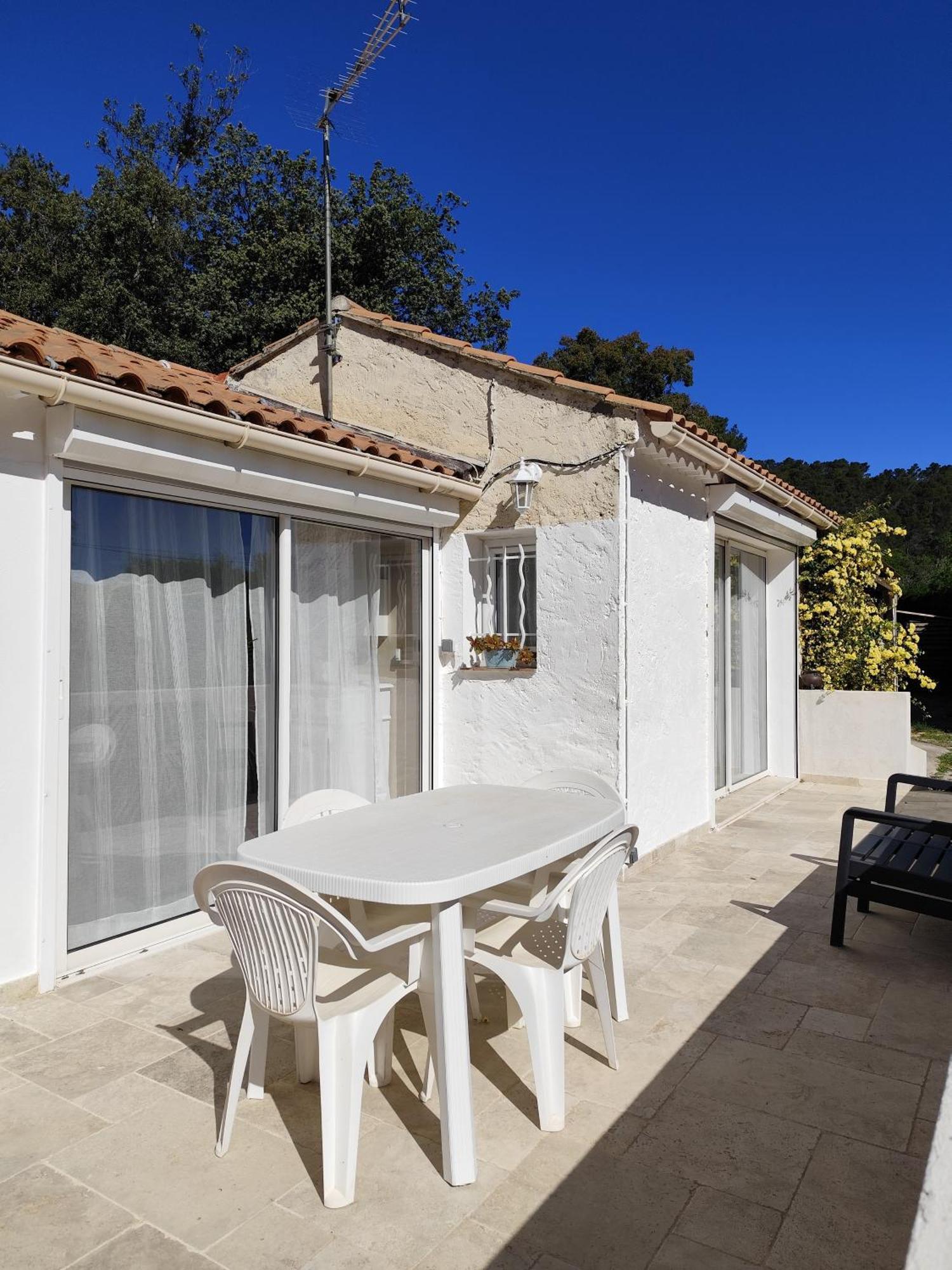 Casetta Provenzale Garéoult Extérieur photo