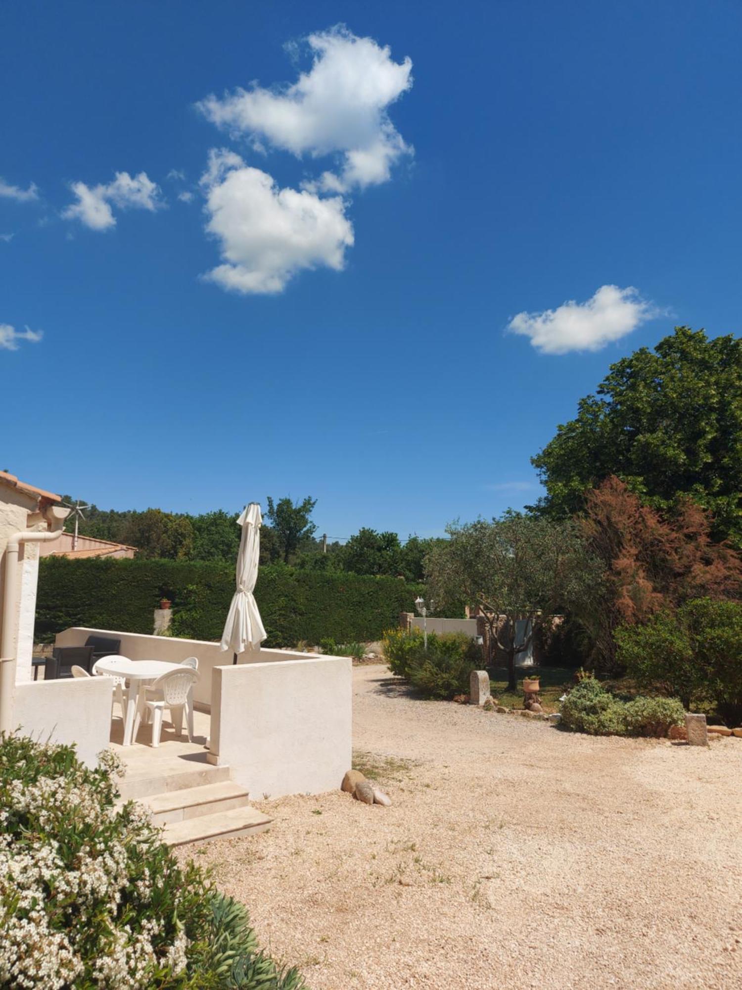 Casetta Provenzale Garéoult Extérieur photo